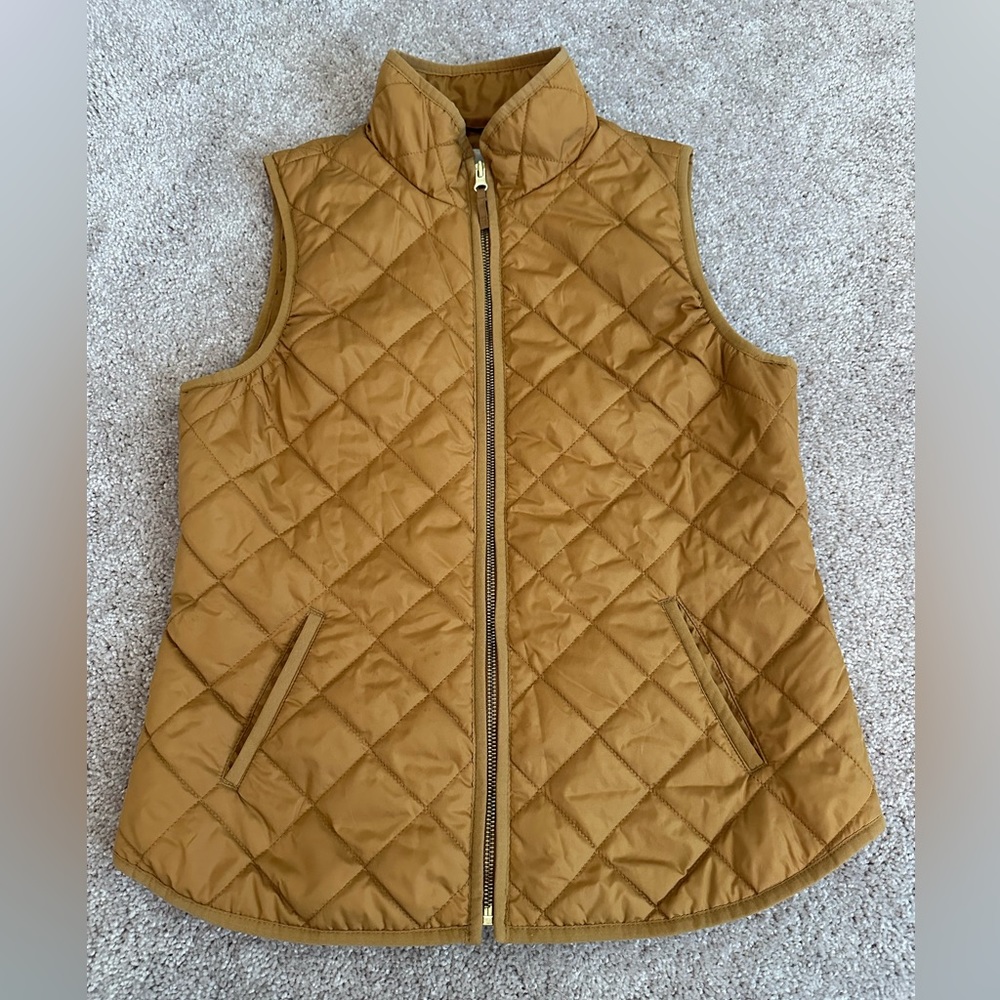 Old Navy Quilted Vest